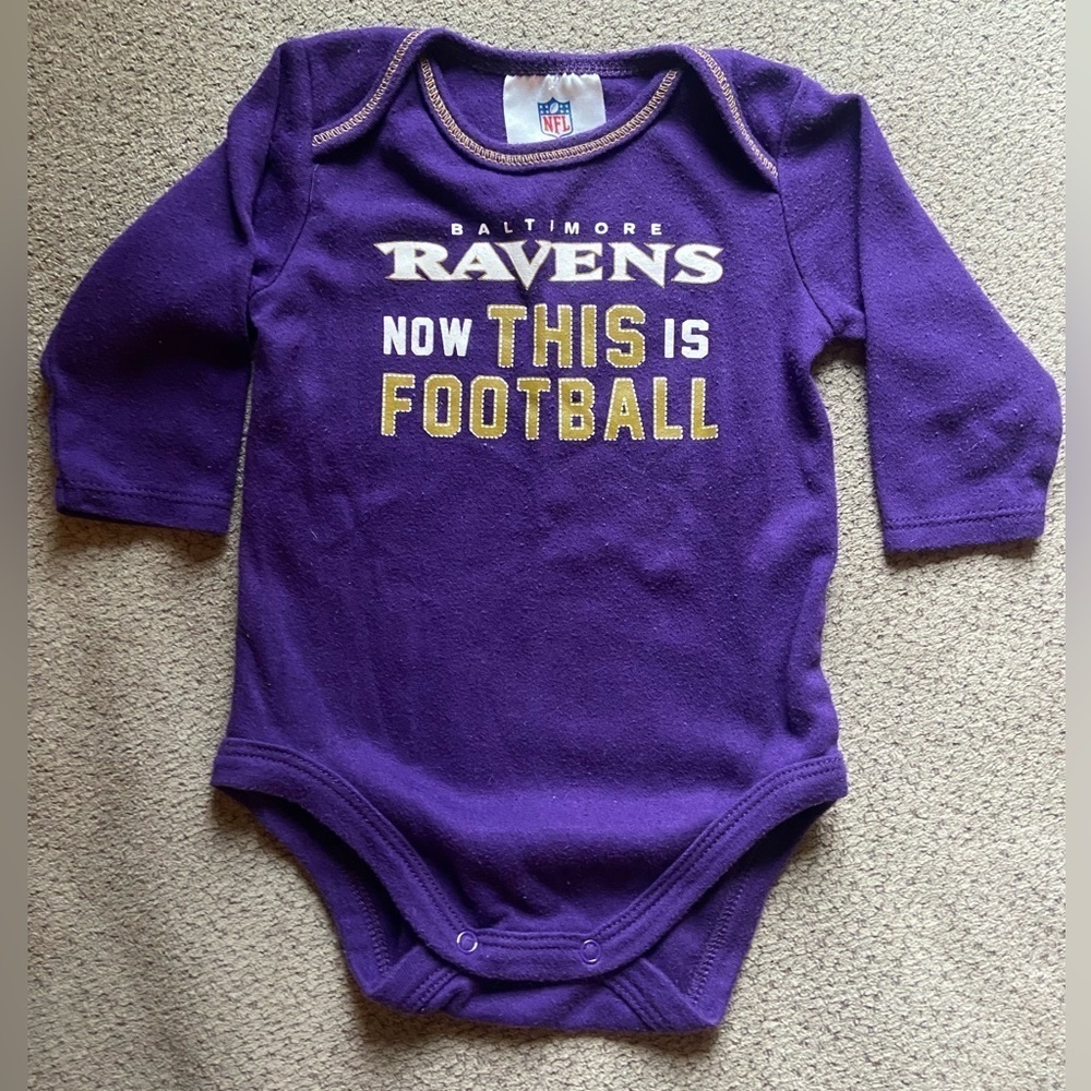 NFL Baltimore Ravens football onesie Size‎ 3-6 months Maryland